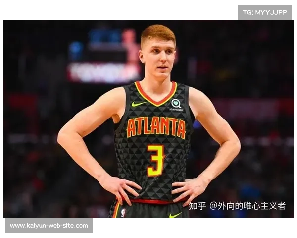 国王球员德文·卡特因发际线后移遭讽刺 戴发带出战回应无形压力