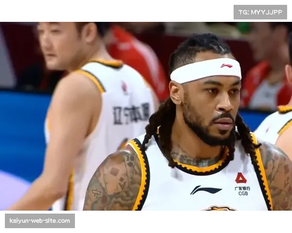 莫兰德21篮板统治内线 辽宁逆转山西展露禁区控制决定性 莫兰德21篮板统治内线 辽宁逆转山西展露禁区控制决定性